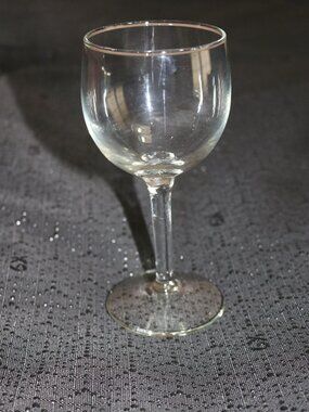 Vintage tapioca/dessert glasses, set of 7.